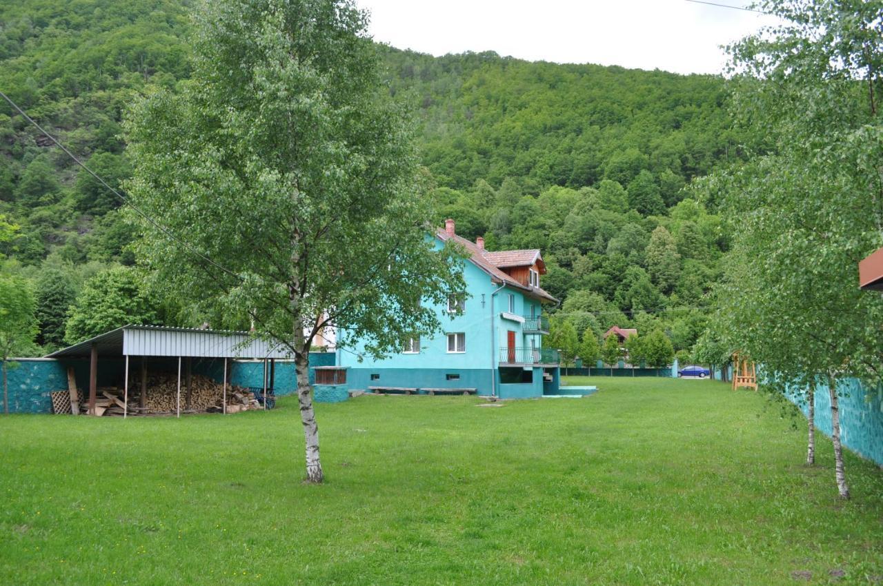 Hotel Casa Verde Rîu de Mori Exterior foto